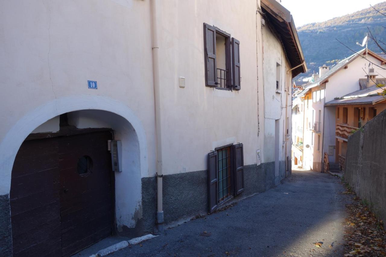 Chez Petit Louis- Appart Centre Ville Jusqu'A 6 Personnes Briançon Esterno foto